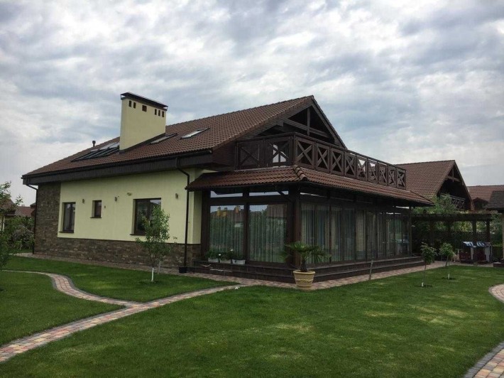 Комфортний, біля озера, ремонт, південна тераса, котеджне містечко - фото 1