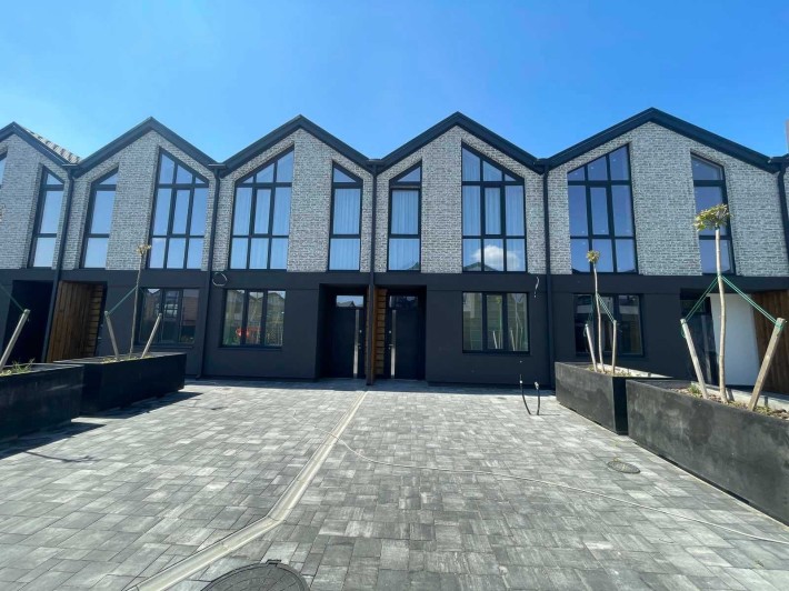 Продам таунхаус в  Романкові - фото 1