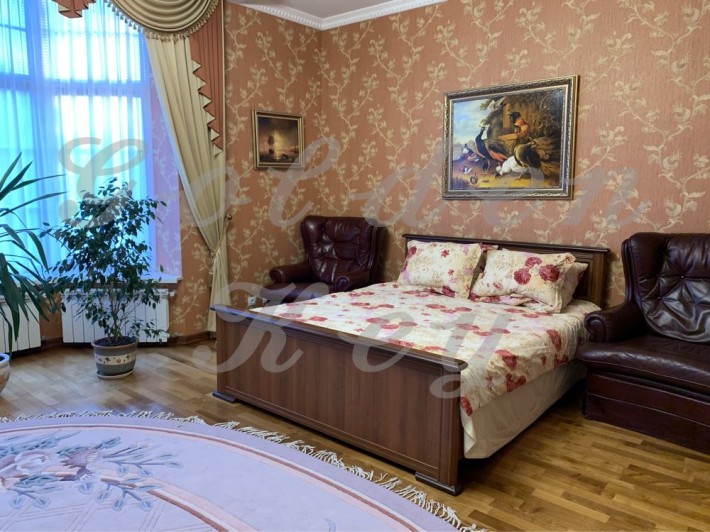 Продам Шикарный Дом 300м2, зем.уч. 6соток,  С.Счастливое 8кмКиев - фото 1