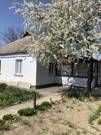 Продам будинок з зручностями в центрі села Фурси - фото 1