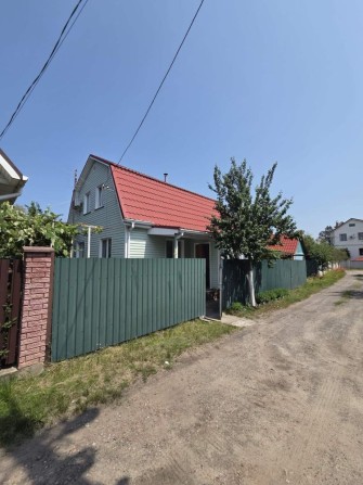 Продам будинок в Хотянівці з виходом на берег  озера - фото 1