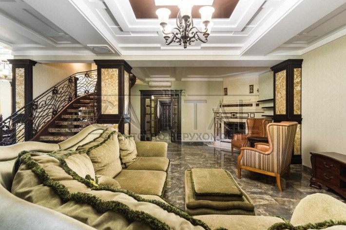 Срочно! Продам дом 413м2 в Чайках. Закрытый КГ. Бассейн. Камин.Бильярд - фото 1