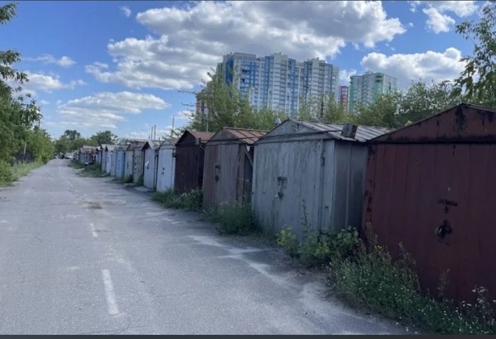 Оренда гаража ЖК Каховська, Маланюка. Лівобережний 2 - фото 1