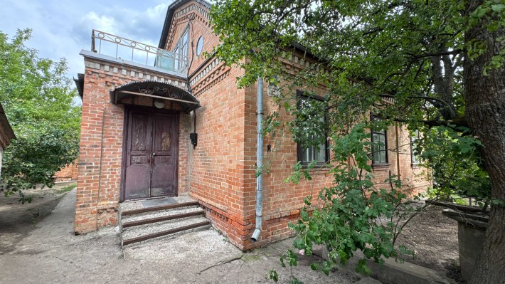 Продається добротний будинок. Від центру міста 4 км. Код №16683 - фото 1