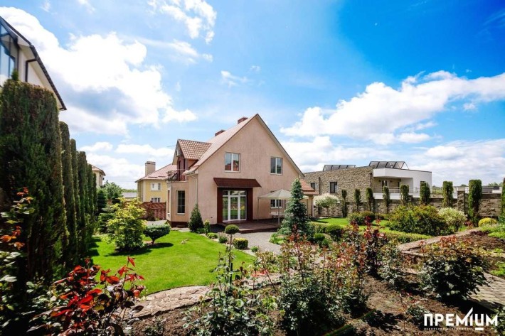 Пропонується до продажу  двоповерховий будинок - фото 1