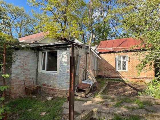 Продаж частини будинку з окремим двором та входом район Центр,Конкорд! Полтава