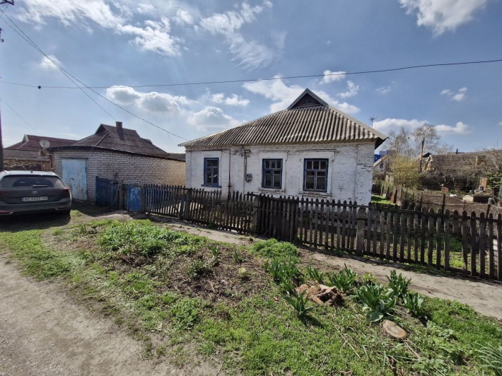 Продаж будинку. Взуттєва фабрика. Гарне місце. - фото 1