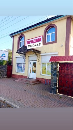 Продаж будинку з магазином на 1 поверсі! - фото 1