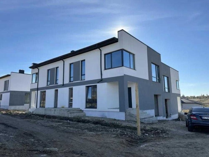 Продаж 3 кімнатного котеджу у Грін-Хілс у с. Солонка,терміновий продаж - фото 1