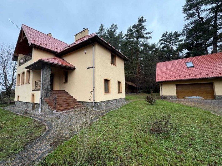 Продається двоповерховий  будинок у Брюховичах поряд з лісом - фото 1