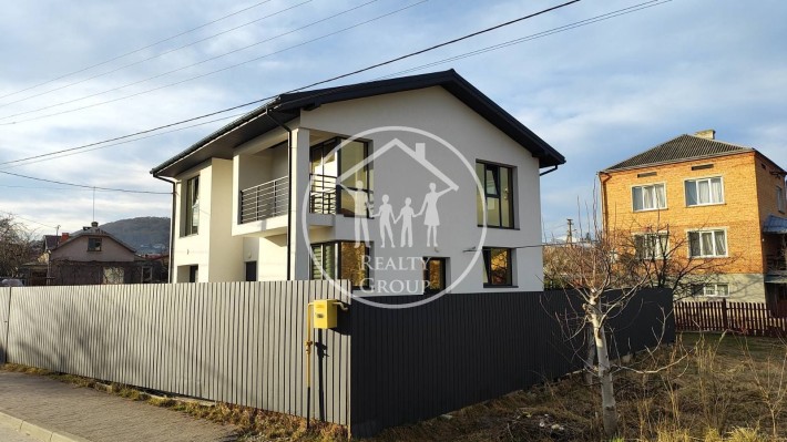 Терміновий продаж! Сучасний будинок у Винниках.Новий ремонт - фото 1
