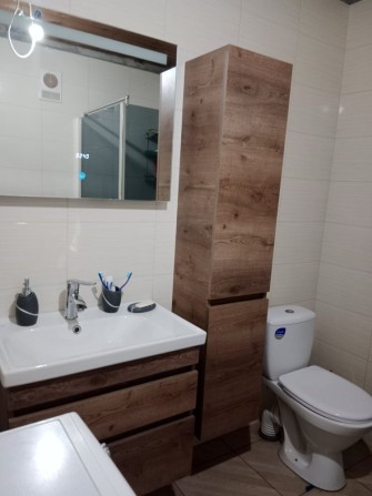 Продам будинок  в гарному місці - фото 1