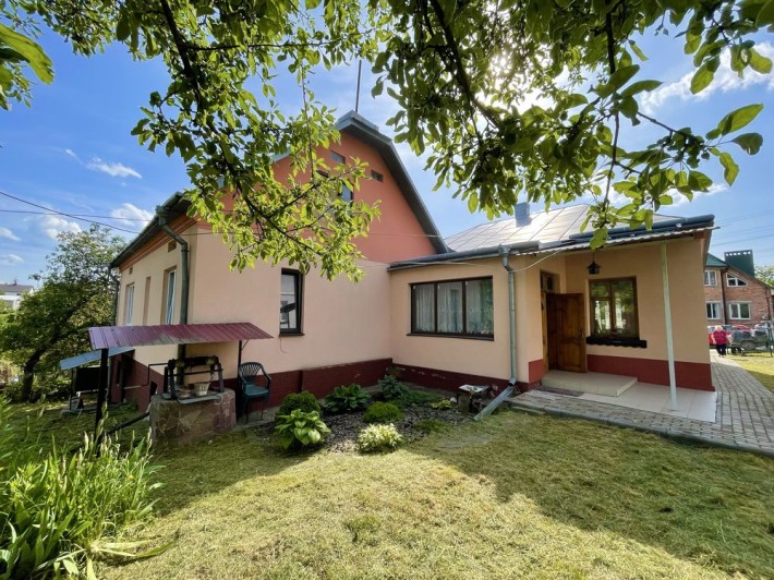 Продаж будинку 245 м.кв. - фото 1
