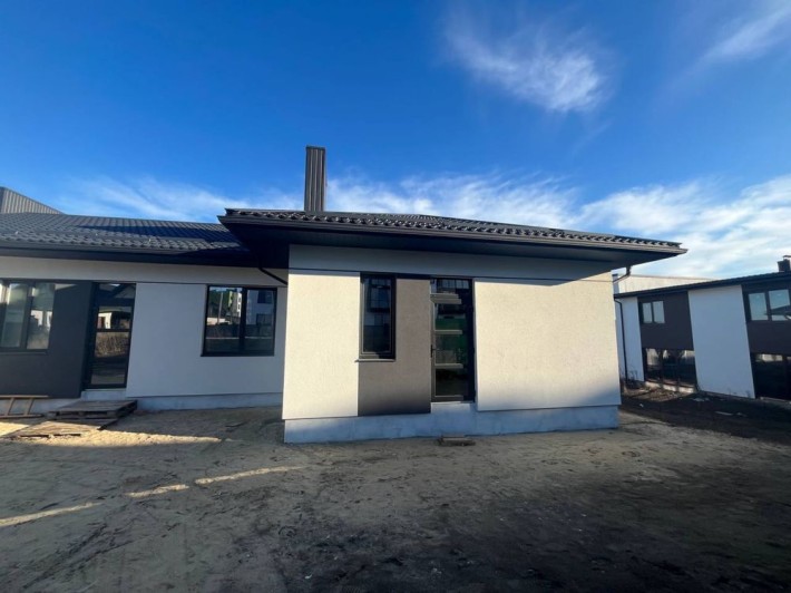 Продам котедж з міськими комунікаціями. Масив Веснянковий - фото 1