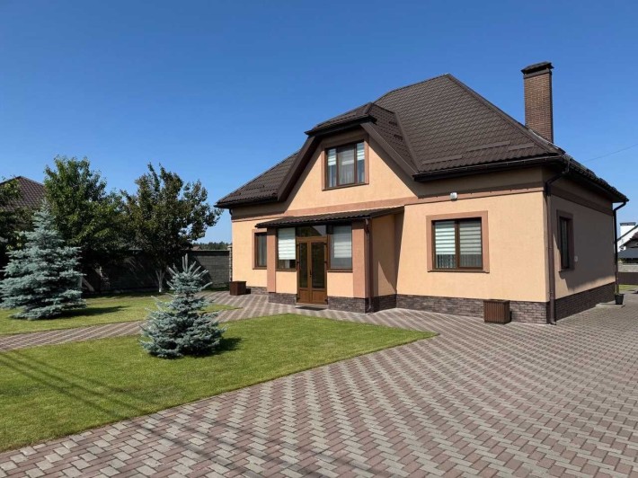 Продам доглянутий будинок у хорошій локації! - фото 1