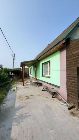 Продаж будинку з комунікаціями 5 хв до МакДональдз - фото 1