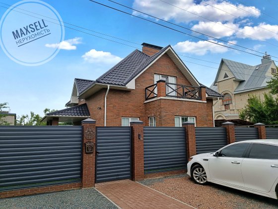 Продам новий чудовий будинок з сучасним ремонтом Суми