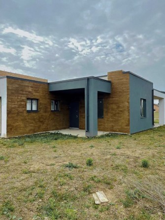 Терміновий продаж будинку біля міста, район Луцького кільця - фото 1