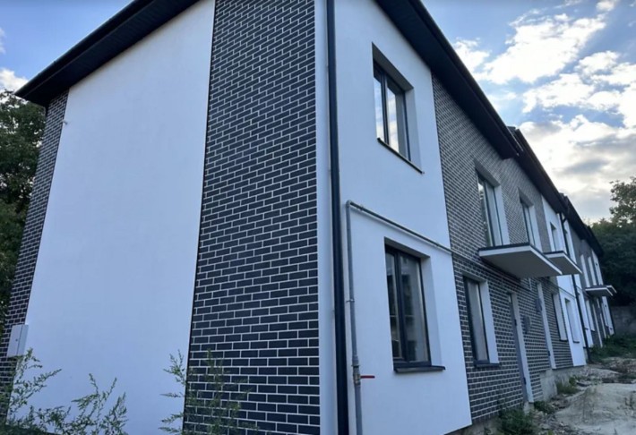 Продаж 2 пов. будинку з ділянкою на 2 сотки, 105 кв. м, 4 кімнати - фото 1