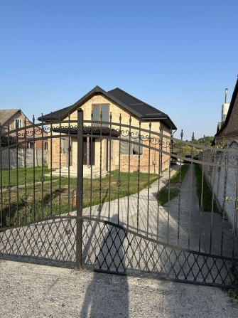 Продам будинок американку на великій земельній ділянці - фото 1