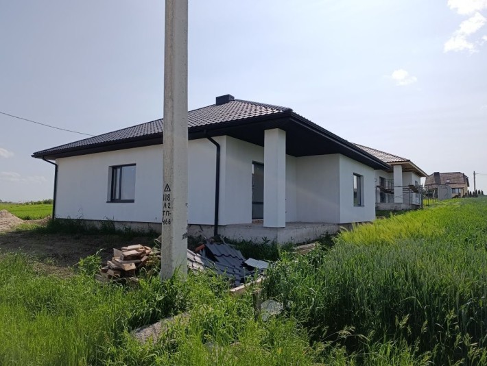 Продуманий будинок одразу за містом - фото 1