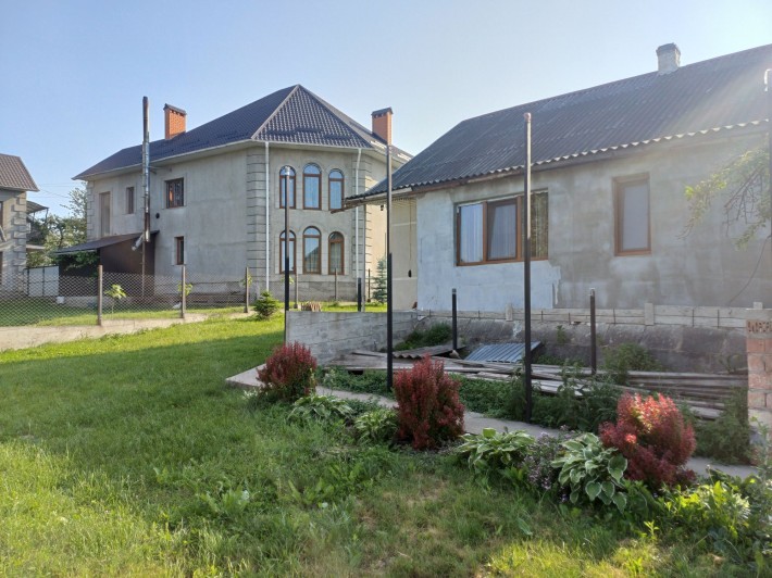 Продається будинок в передмісті - фото 1
