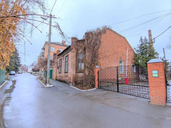 Продаж частини будинку на узвіз Воскресенський 3, 3 кімнати Полтава