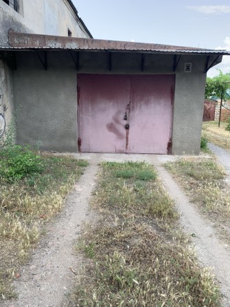 Продам капитальный гараж на Франко в г. Белгород-Днестровском - фото 1