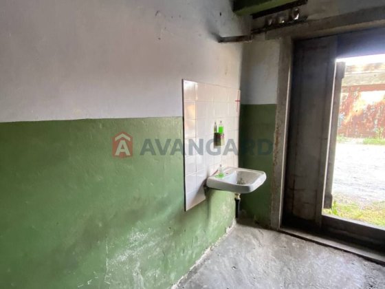 Гараж,центр міста Каменское