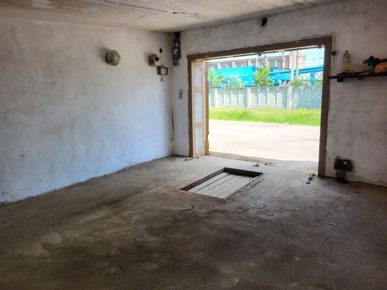Продам гараж в р-н Ковельський парку Коростень