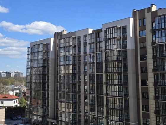 Продам 1квартиру вул.Метрологічна 107а, ЖК Кришталеві Джерела Киев
