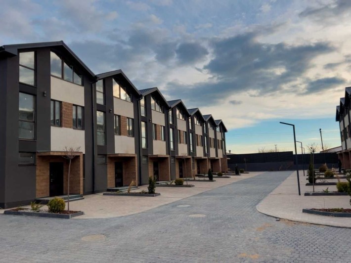 Новый таунхаус 135 кв.м. в Авангарде  от Harmony Avangard - фото 1