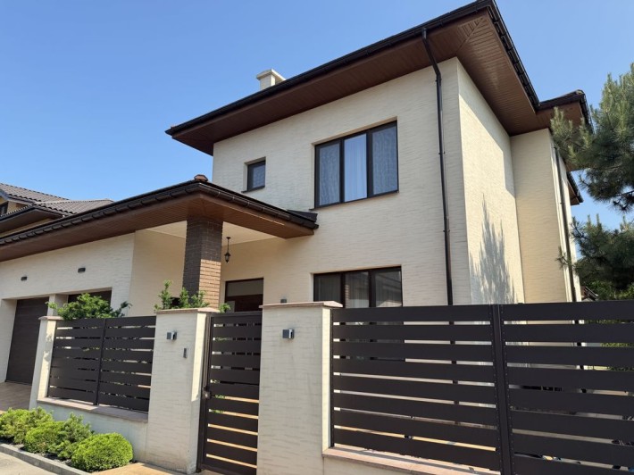 Продам современный дом в Сосновый Берег - фото 1