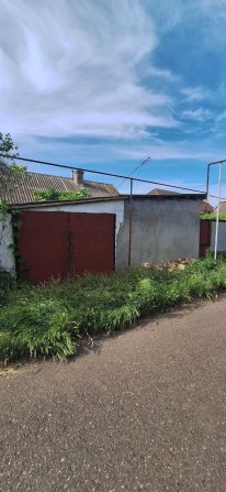 Дом на участке( 18 сот.) рядом с смт.Великодолинское. - фото 1