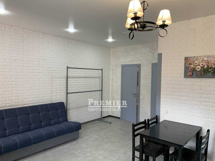 Продаж 3-поверхового дуплексу в Червоному Хуторі, 130 м² - фото 1