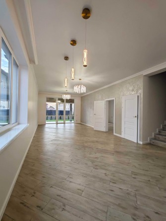 Продам новый дом в Лесках - фото 1