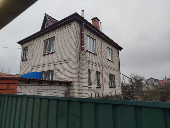 Продам дом район Черноморска.Все удобства.Ремонт. - фото 1