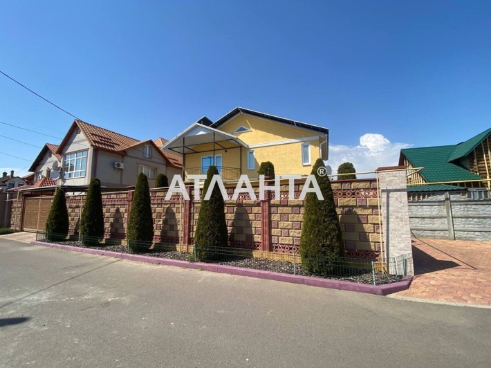 Срочная продажа шикарного дома Фонтанке - фото 1