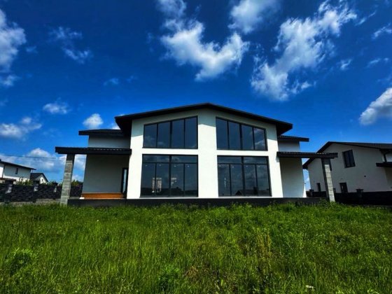 ($) Продаж котеджу в р-н зоопарку Рівне