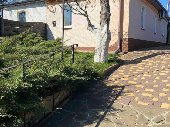 Продам частину будинку в районі Інституту зв'язку. Полтава