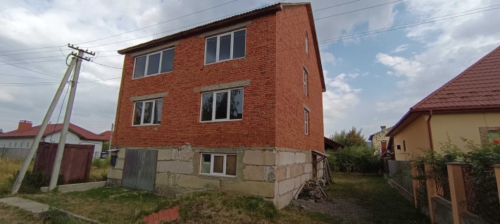 Великий будинок недобудова - фото 1
