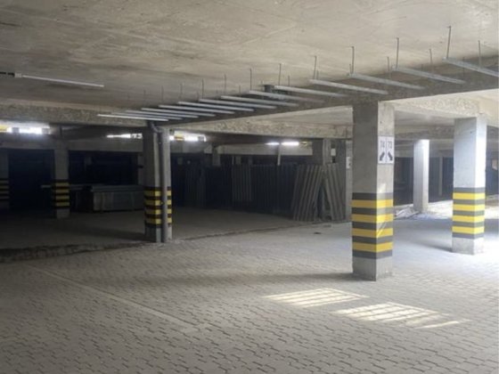 Продаю паркомісце ЖК Княгинин (друга черга) Івано-Франківськ