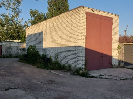 Гараж в кооп. Днепр 1 Кременчук