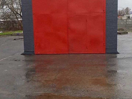 Продам гараж-бокс 5"9м.Высота 5м.в кооп"Киевский -1" Кременчуг