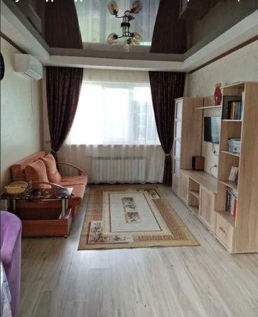 Одесса, ближайший пригород, новый дом с беседкой и садом - фото 1