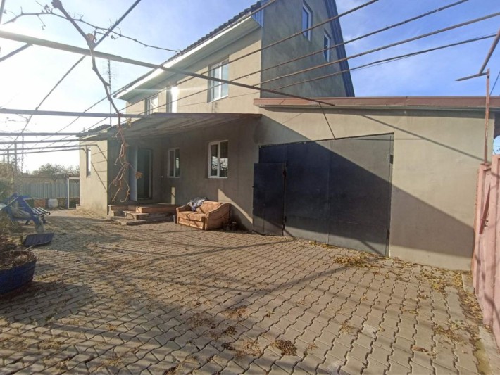 Продам двоповерховий будинок - фото 1
