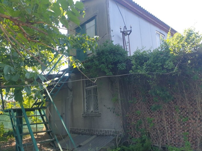 Продам дачу в Новой Дофиновке - фото 1