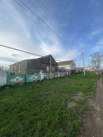Пропонується до продажу будинок у селі Чоботарівка. - фото 1