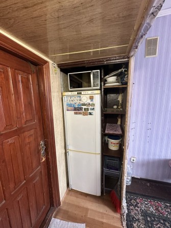 кімната від власника в військовому гуртожитку - фото 1