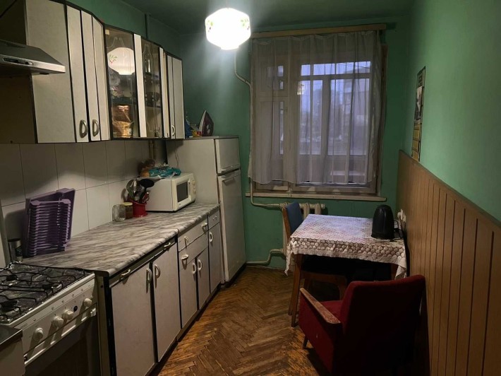 Шукаю на підселення  2 дівчини в квартиру на Довженка - фото 1